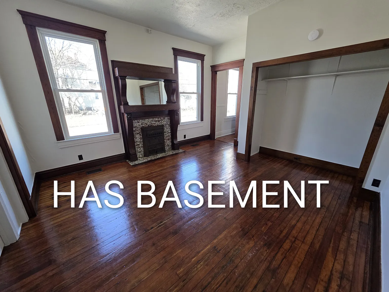 2147 Duncan St — Photo 1