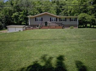 3822 Rich Fork Rd, Charleston, WV 25312