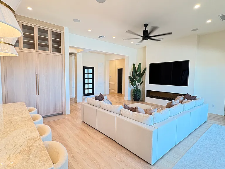 5762 E Star Valley St — Photo 10
