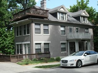 2109 Saint James Ave, Cincinnati, OH 45206