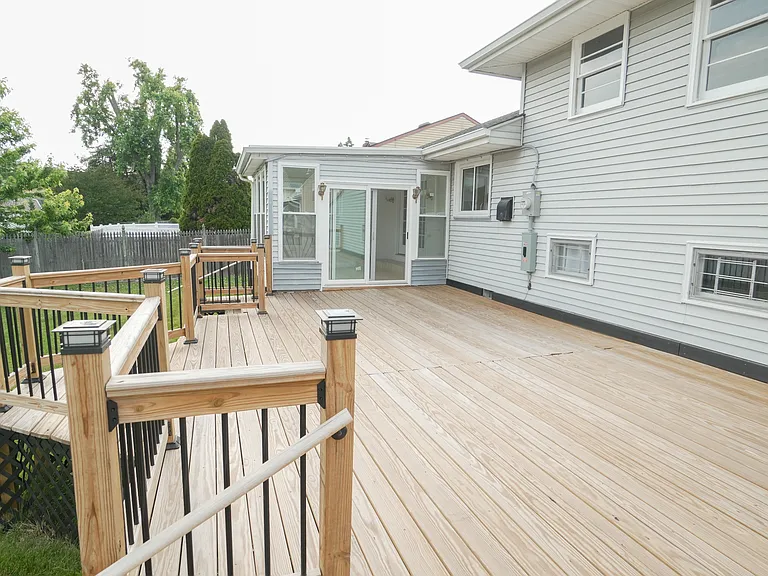 222 Belle Arbor Dr — Photo 5