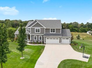 68708 Alice Ln, Niles, MI 49120