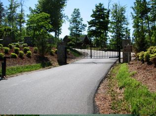 1049 Sundance Dr, Nebo, NC 28761