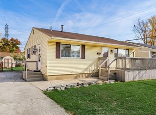 3098 Hillgate Rd, Columbus, OH 43207