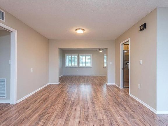 5th image of 1501 Hacienda Dr