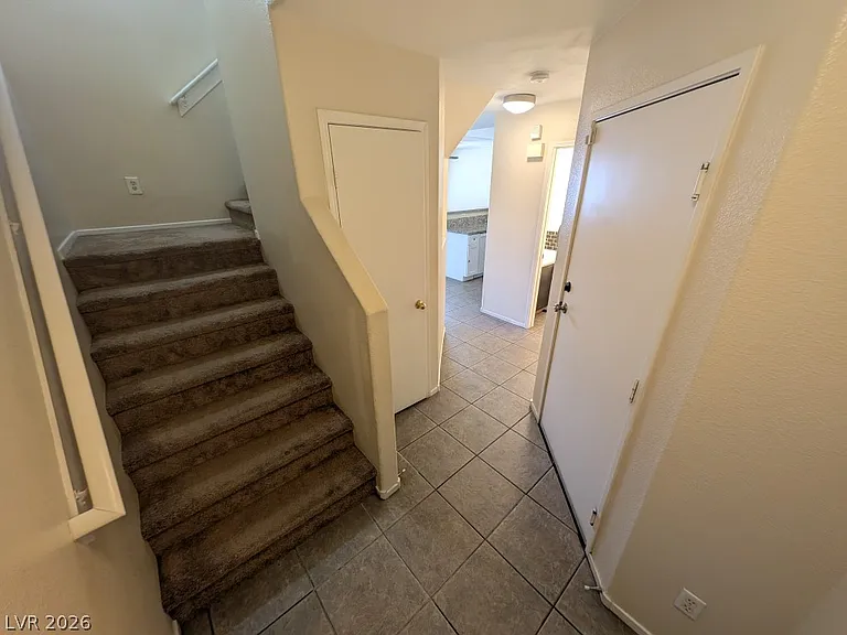 2520 Sierra Luna Ave #102 — Photo 3