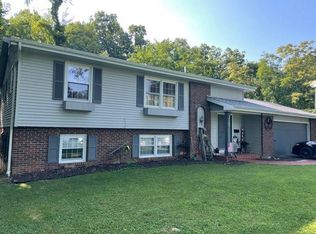 215 N Walters St, Robinson, IL 62454