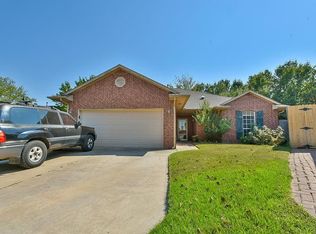 11100 Springhollow Ct, Oklahoma City, OK 73120