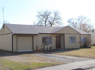 1212 Arlington Dr, Moses Lake, WA 98837