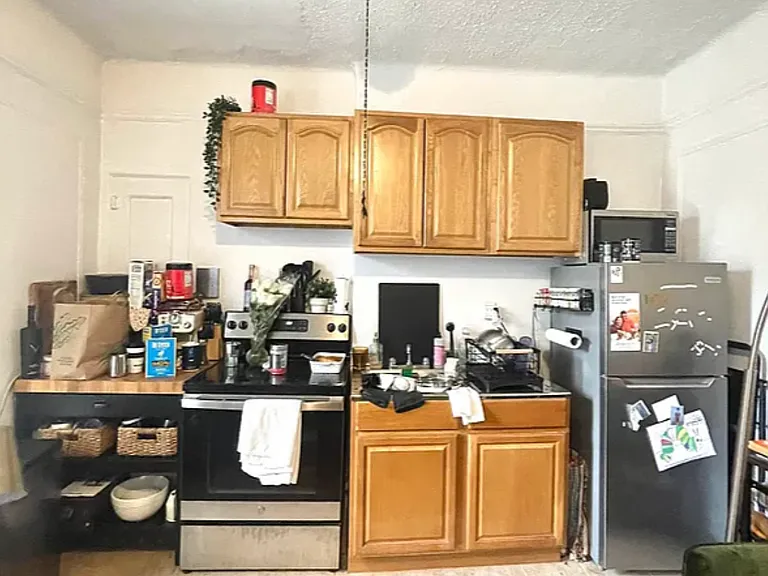 80 Haven Ave #1E — Photo 3