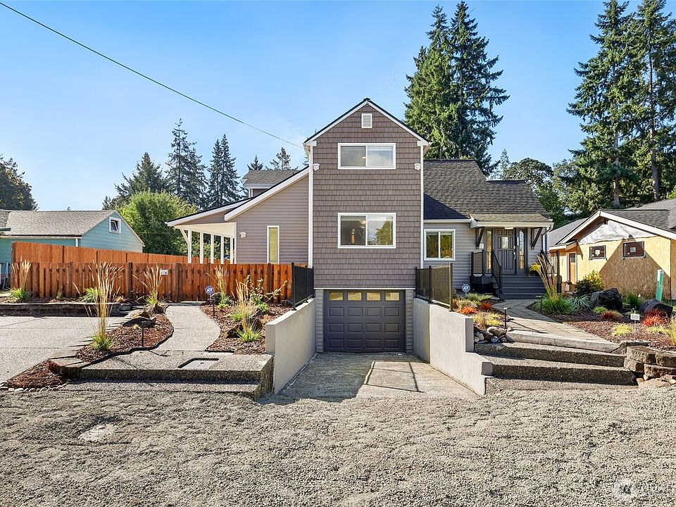 1st image of 9104 Highland Avenue SW