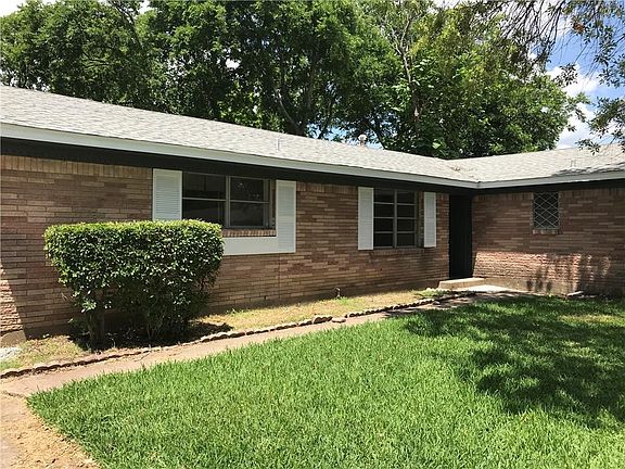 2nd image of 917 Havenwood Dr