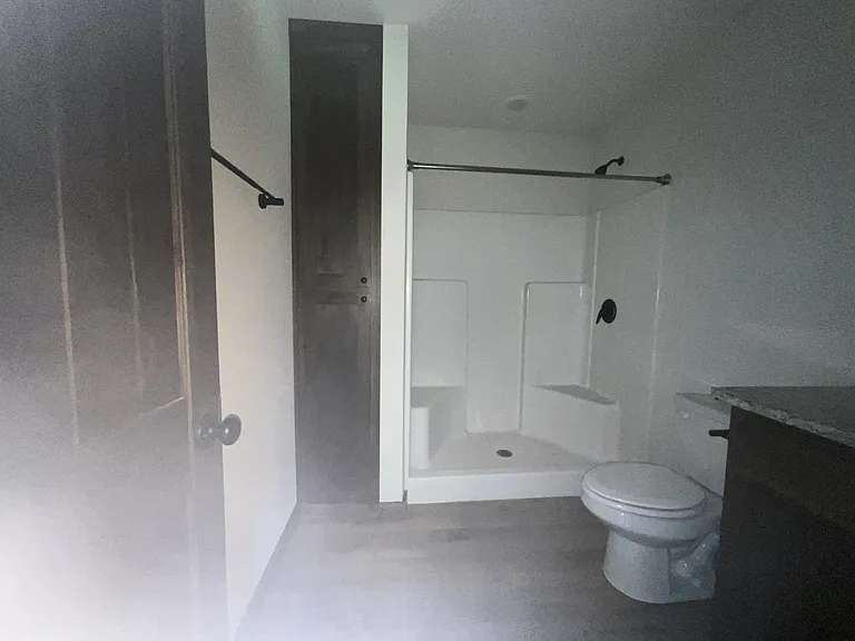 211 Isabella St — Photo 13