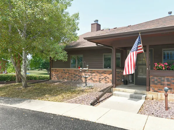 824 4th Ave NE, Waseca, MN 56093