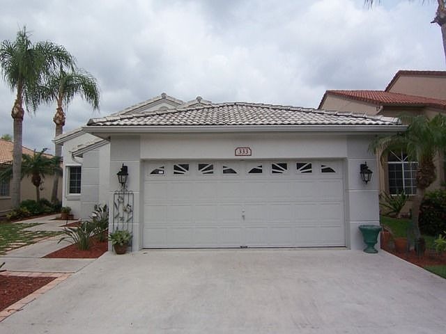 1st image of 333 NW 45th Ter