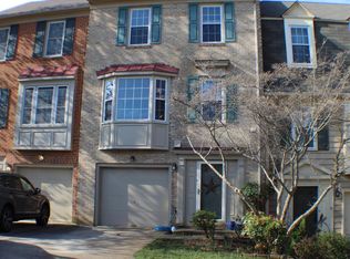 103 W Locust St, Occoquan, VA 22125