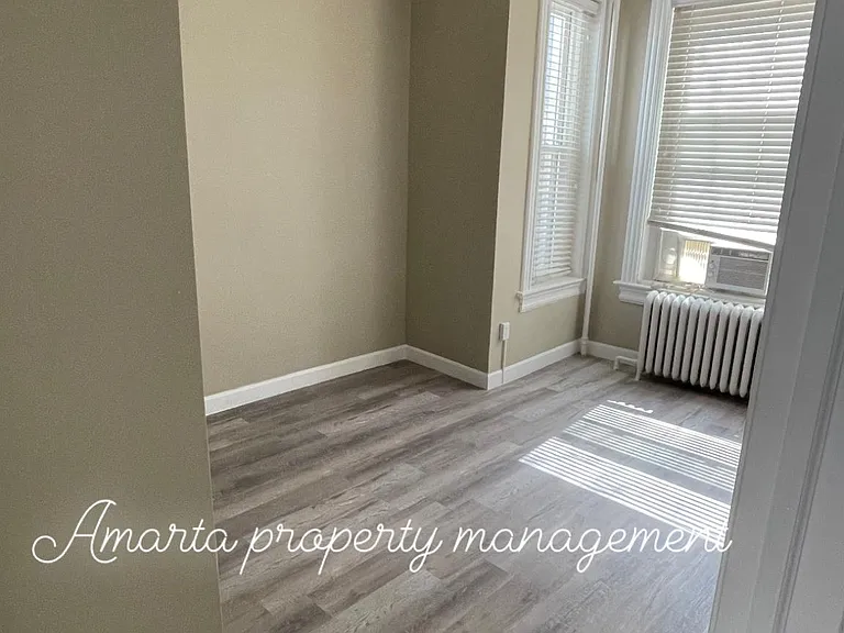 1445 Monroe St NW #1 — Photo 4