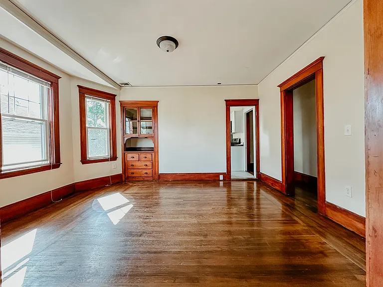 34 Brooksdale Rd #2 — Photo 3