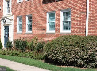 6719 W Wakefield Dr APT A2, Alexandria, VA 22307