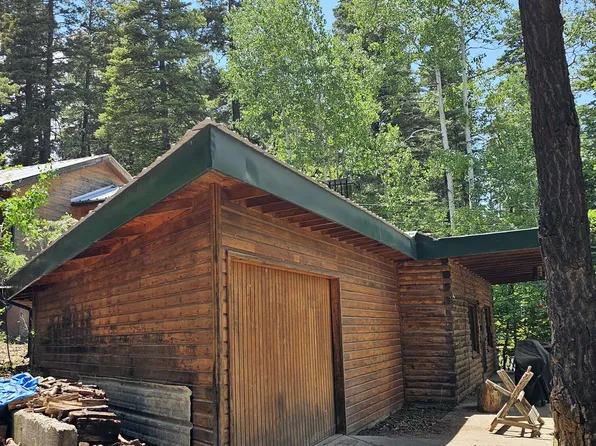 1010 Panther Ave, Cloudcroft, NM 88317