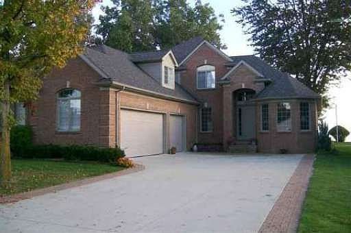 1st image of 48492 Harbor Dr