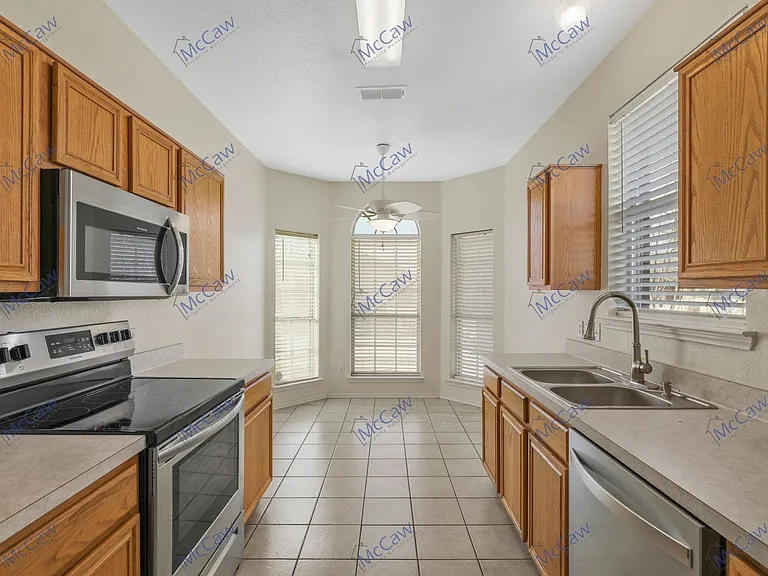 8728 Muir Dr — Photo 8