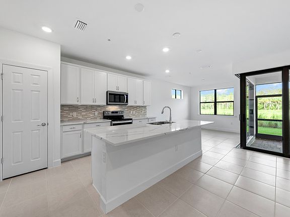 Chef-inspired kitchen with designer finishes