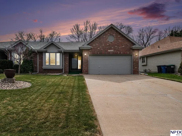 12709 Augusta Ave, Omaha, NE 68144