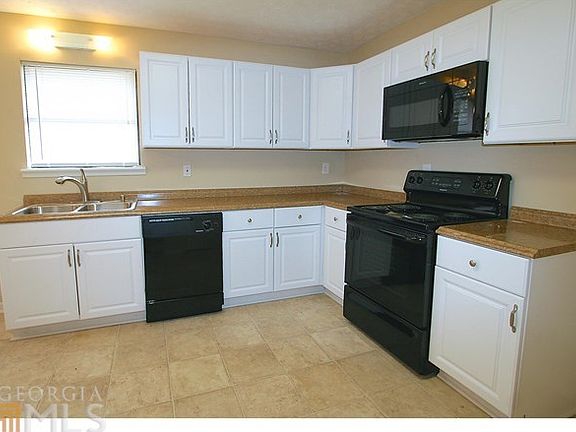 2nd image of 4028 Cindy Dr