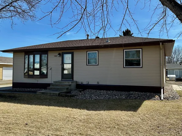 1108 10th Ave NE, Aberdeen, SD 57401