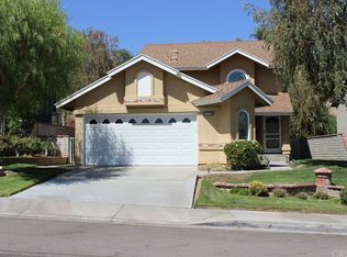 28861 Startree Ln, Santa Clarita, CA 91390