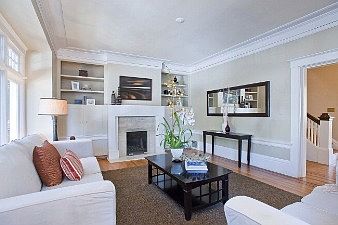 :: 546 11th Avenue