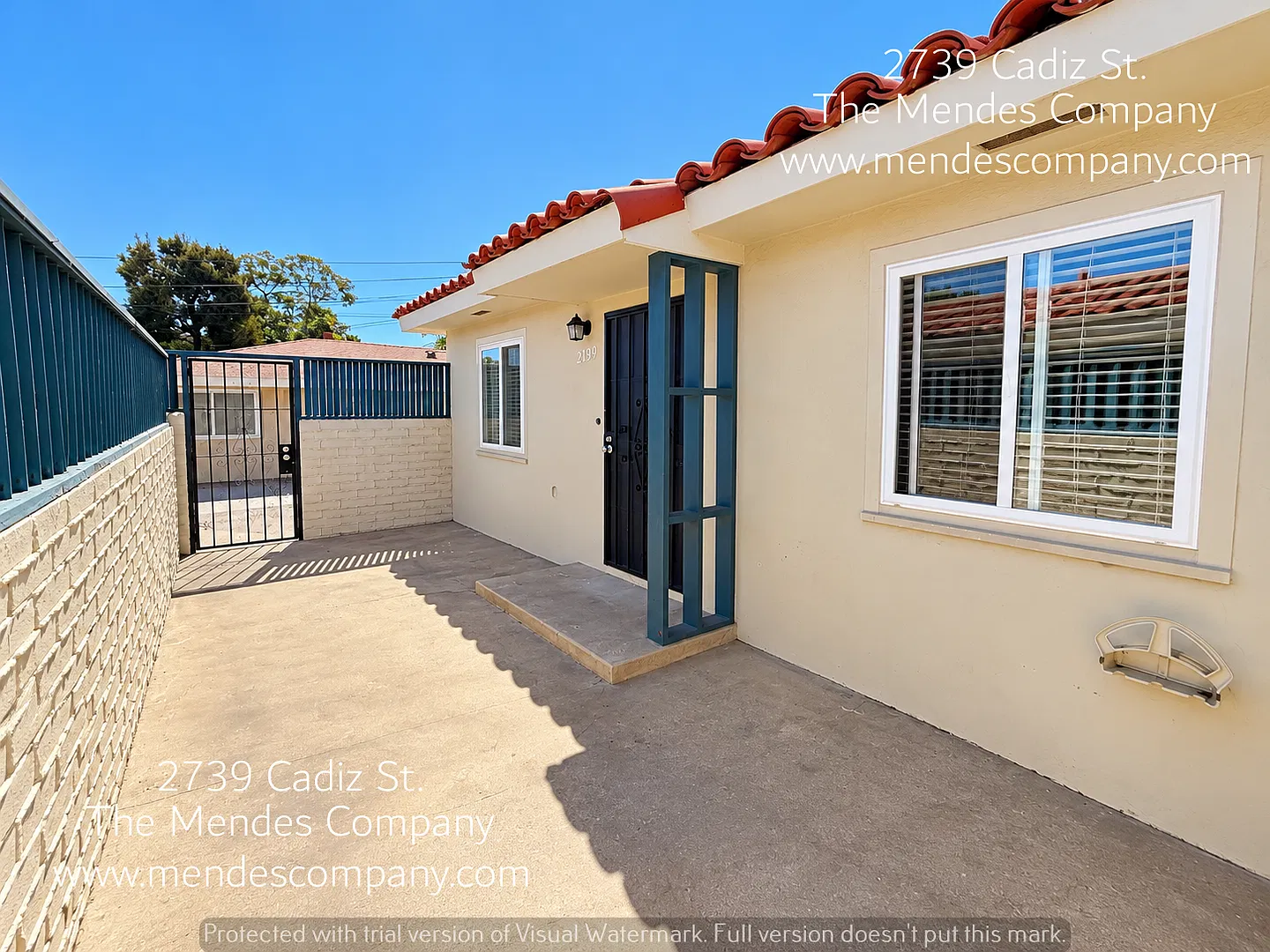 Charming 2BD Cottage with Private Patio & Parking Across from Liberty Station! — Photo 3