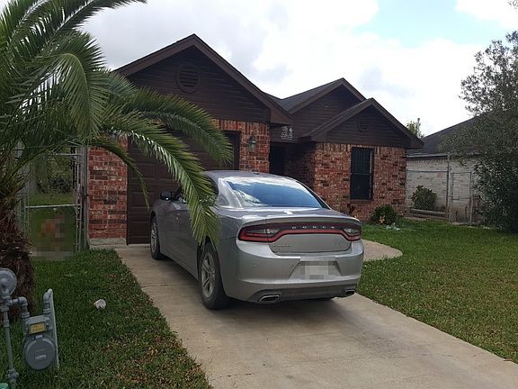 3rd image of 974 Toronja Ave