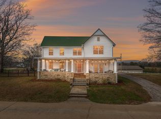 92 Buran Ln, Ringgold, GA 30736