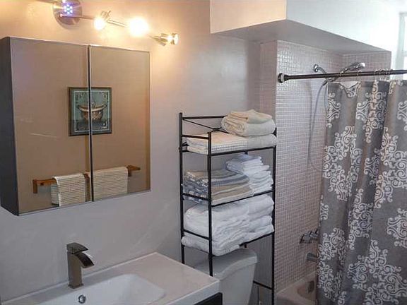 5th image of 1401 Euclid Ave APT 204