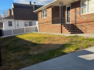 354 Alpine St, Perth Amboy, NJ 08861