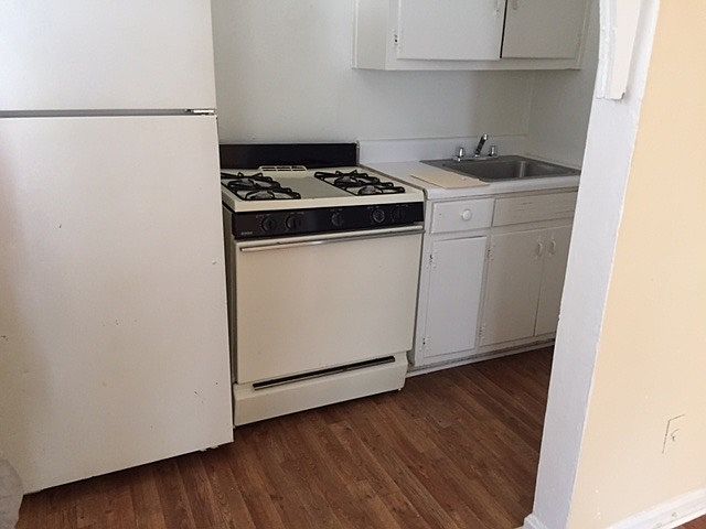 2nd image of 761 Wylie St SE APT 2