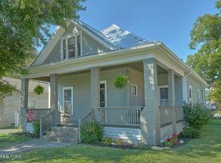 212 Prince St, Sevierville, TN 37862