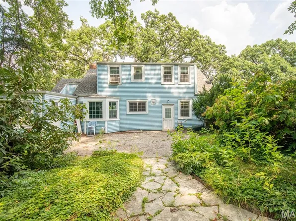 815 Old Elm Ln, Saint Louis, MO 63119