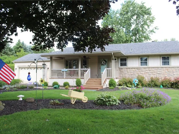 152 W Main St, Attica, NY 14011