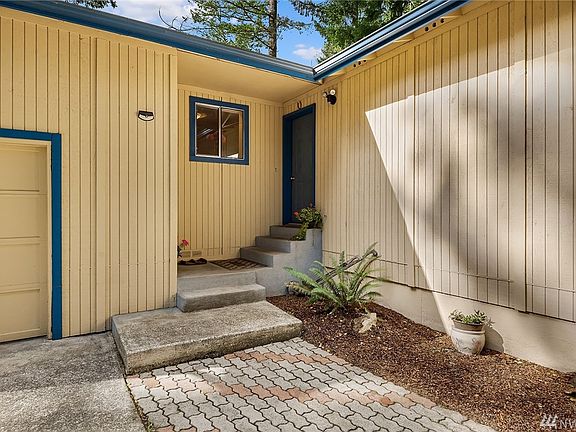 3rd image of 43113 SE 176th St