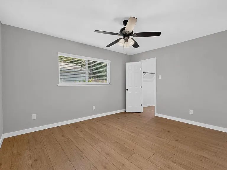 1004 Cross Bend Rd — Photo 19