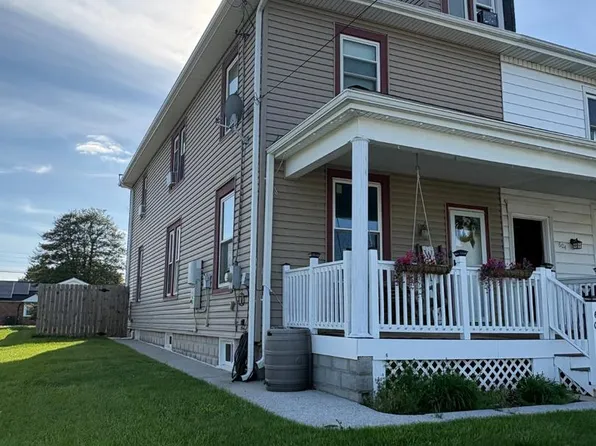 606 Wise Ave, Red Lion, PA 17356