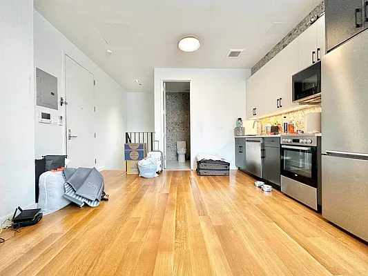 Rented by Doorway NYC, LLC | media 17