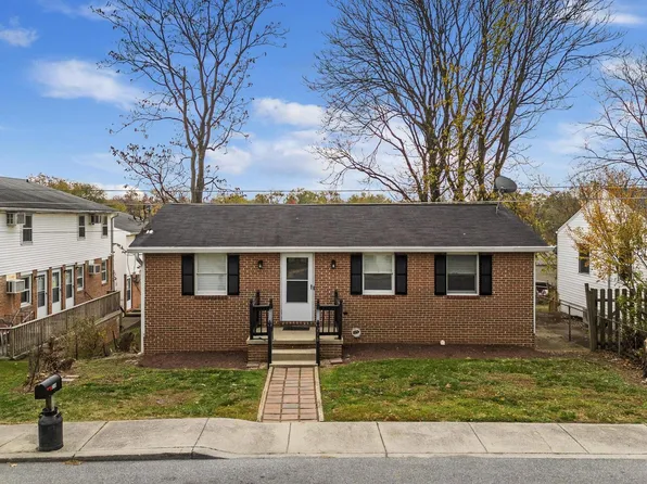 218 E 4th Ave, Ranson, WV 25438