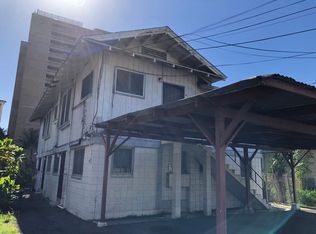 1715 Clark St APT 4, Honolulu, HI 96822