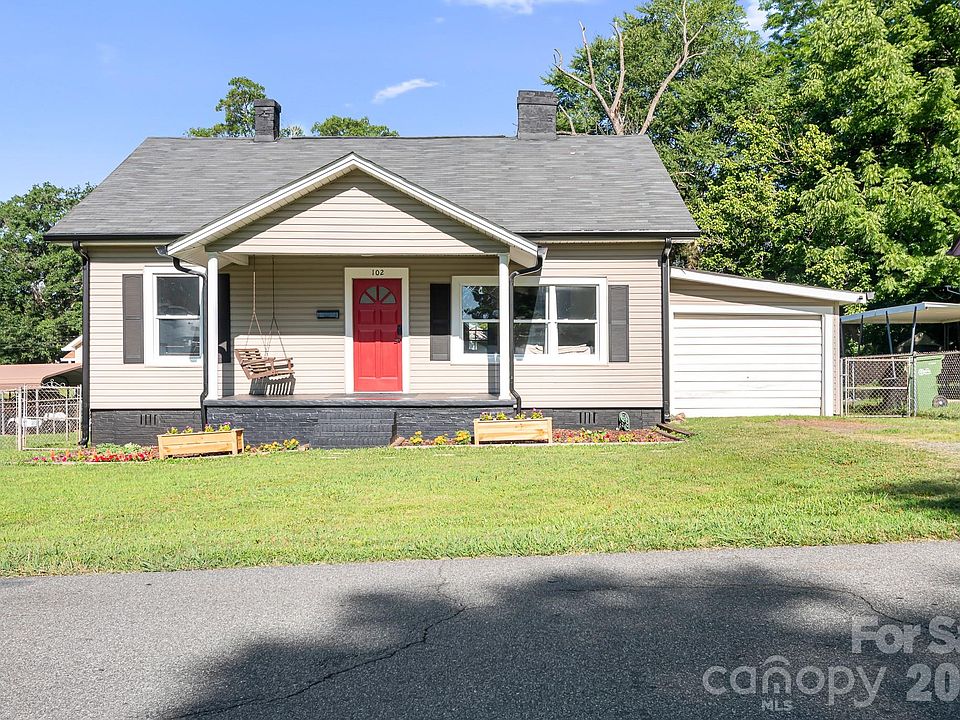1st image of 102 Madora St