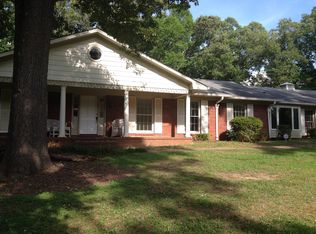 6882 W Fayetteville Rd, Riverdale, GA 30296