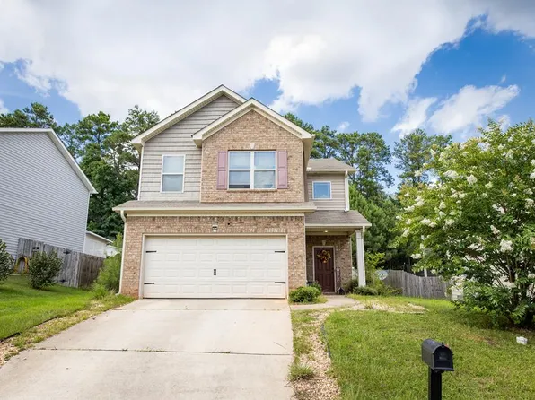 311 Irish Ln, Phenix City, AL 36869